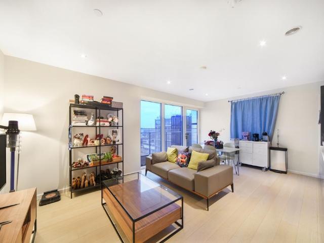 Flat for sale in Stratford Marsh, Isle Of Man