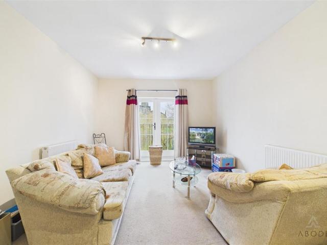 Flat for sale in Balance Hill, Beamhurst