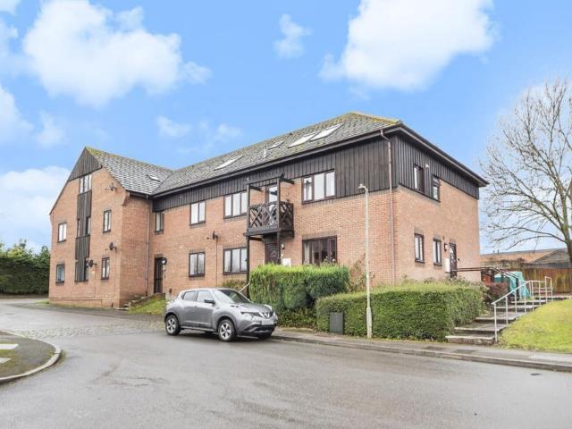 Flat for sale in Fleet Meadow, South Oxfordshire
