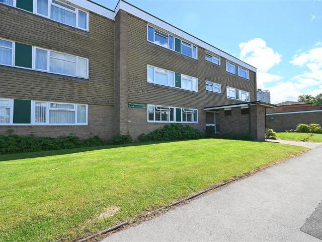 Flat for sale in Harborne, West Midlands