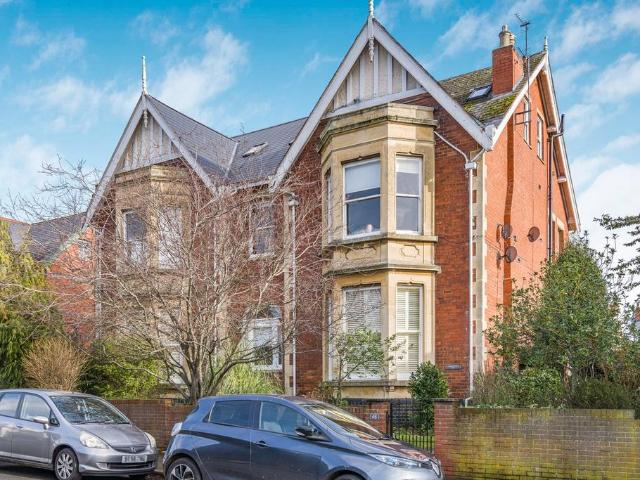 Flat for sale in Golden Valley, Gloucestershire