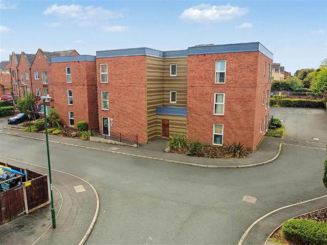 Flat for sale in Bulwell, City of Nottingham