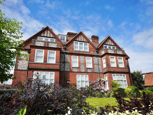 Flat for sale in Comers, Norfolk