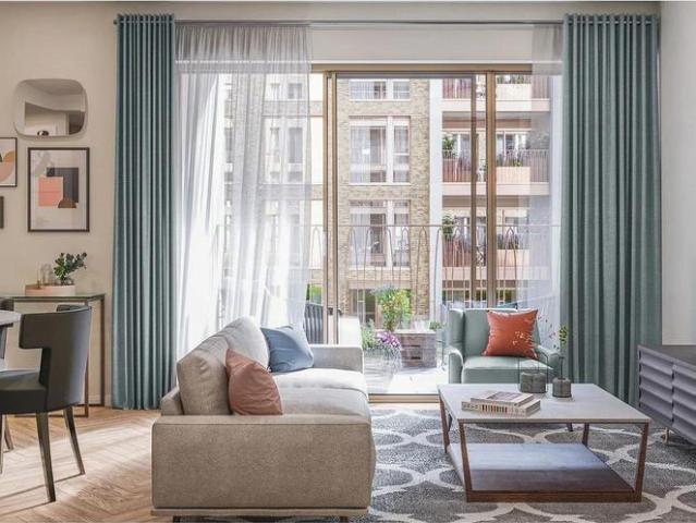 Flat for sale in Fulham, Greater London