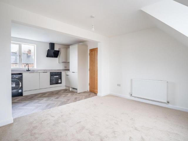 Flat for sale in Acomb, High Field