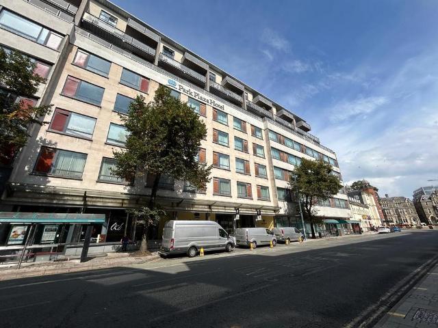 Flat for sale in Crockherbtown, Falcon Lodge