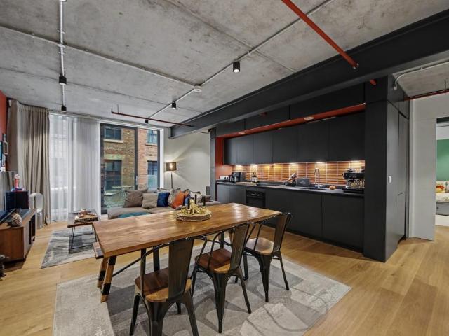 Flat for sale in Piccadilly, Manchester