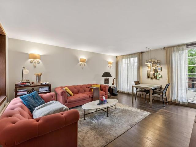 Flat for sale in Southfields, Greater London