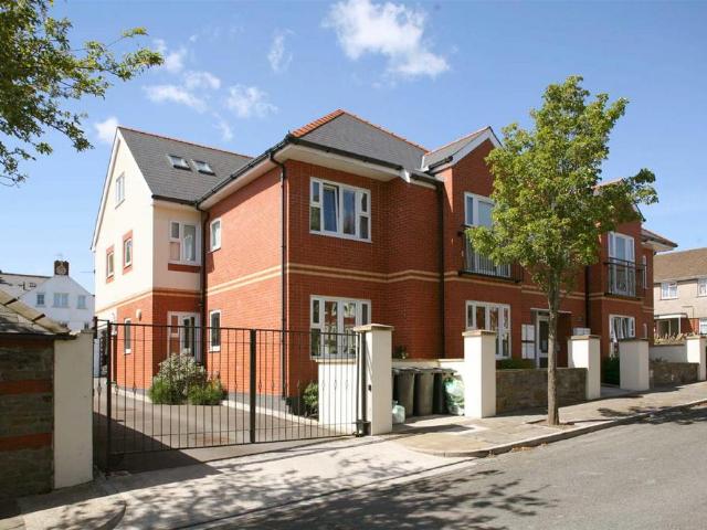 Flat for sale in Penylan, Falcon Lodge
