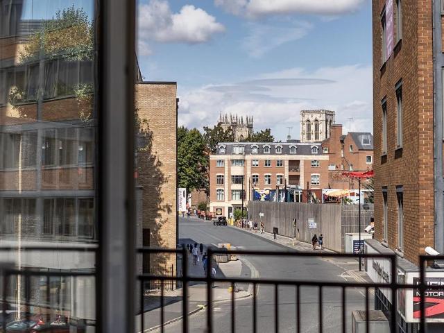 Flat for sale in High Field, York