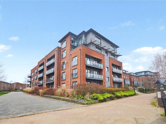 Flat for sale in Hunslet, West Yorkshire