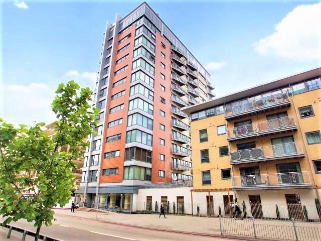 Flat for sale in Gants Hill, Isle Of Man