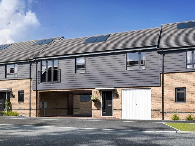 Flat for sale in Fordham Heath, Essex