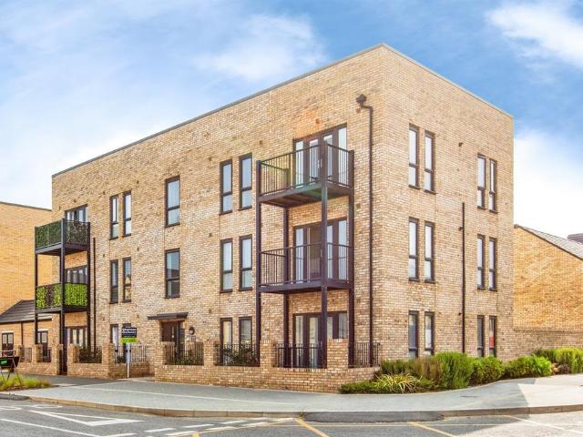 Flat for sale in Arrington, Cambridgeshire