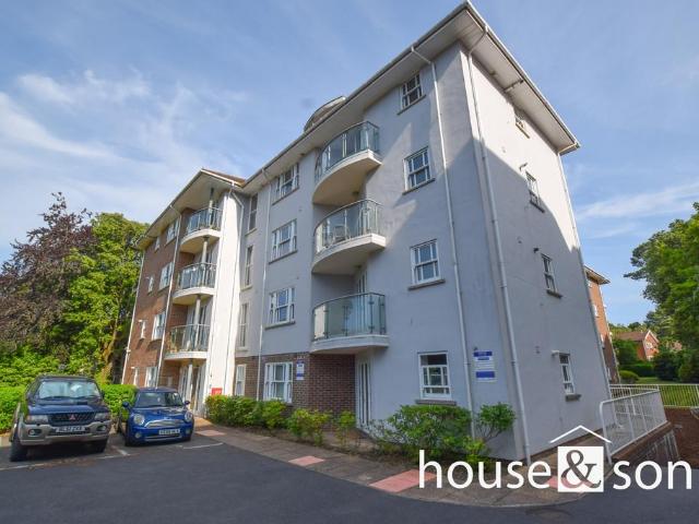 Flat for sale in Springbourne, Bournemouth