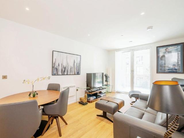 Flat for sale in Highgate, West Midlands