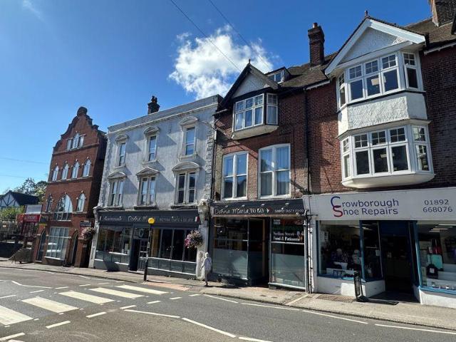 Flat for sale in Cross In Hand, East Sussex