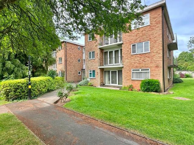 Flat for sale in Allesley Park, Allesley
