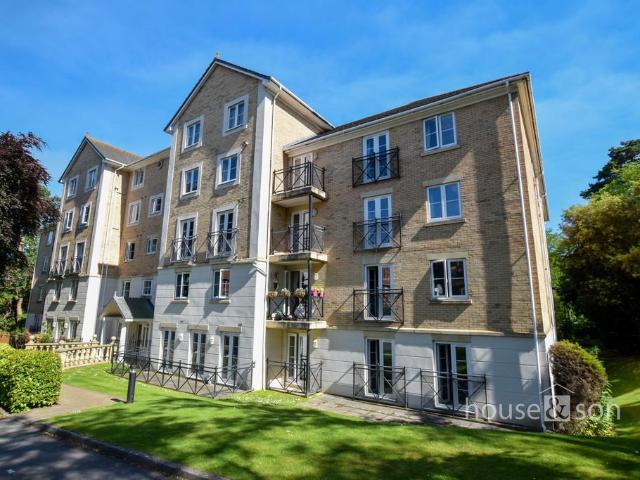 Flat for sale in Springbourne, Bournemouth