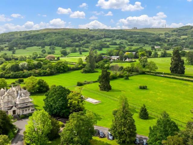 Flat for sale in Pamington, Gloucestershire