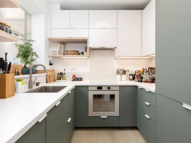 Flat for sale in Spitalfields, Whitechapel