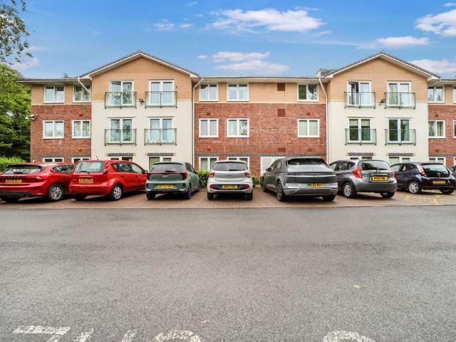 Flat for sale in St. Helens, Newton Common