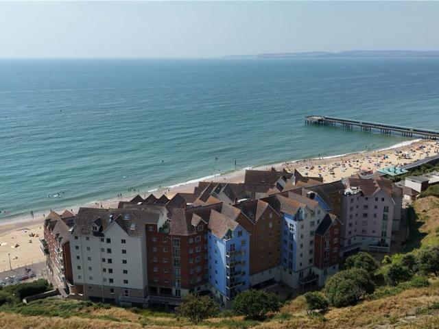 Flat for sale in Boscombe, Bournemouth