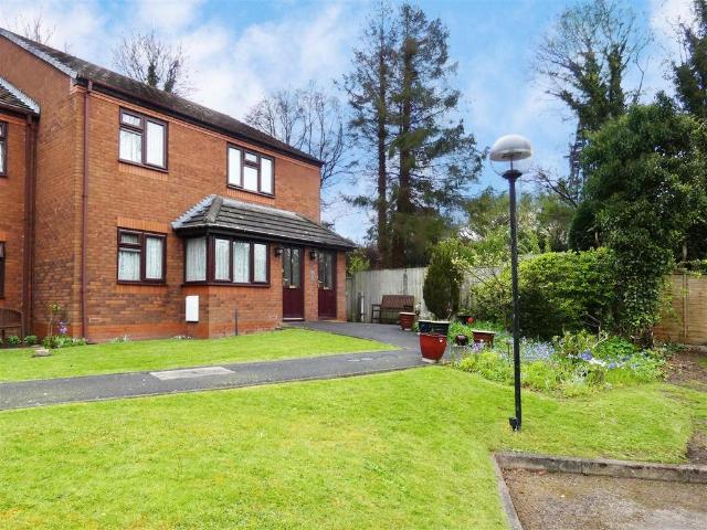 Flat for sale in Huyton, Knowsley