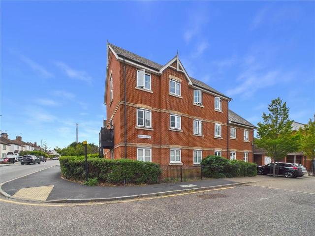 Flat for sale in Chelmsford, Essex