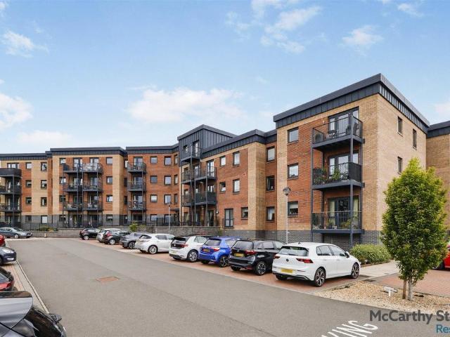 Flat for sale in Clober, Milngavie