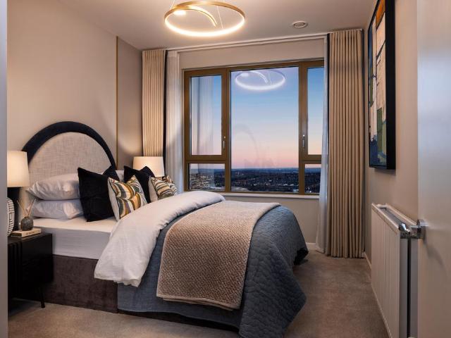 Flat for sale in Bermondsey, Isle Of Man