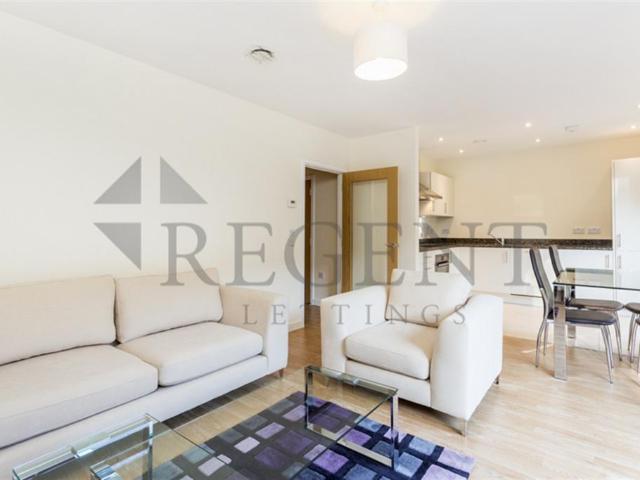Flat for sale in Mapesbury, Greater London
