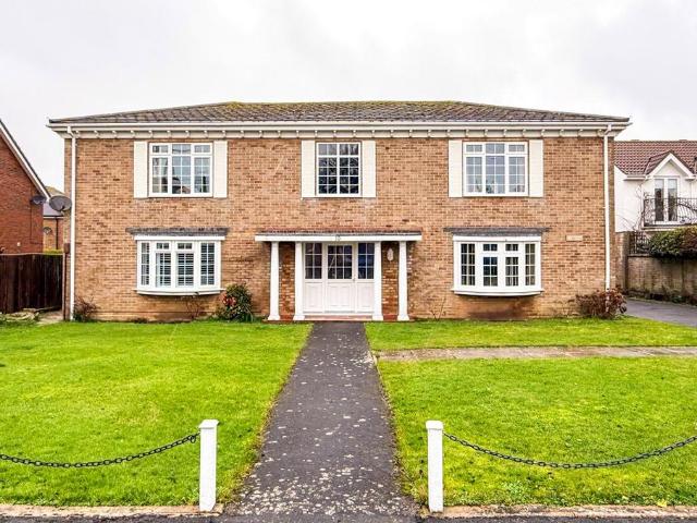 Flat for sale in Old Milton, Ashurst Bridge