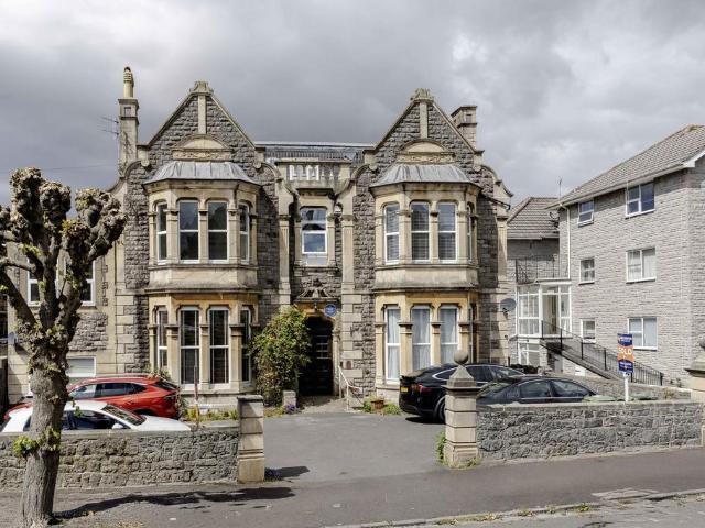 Flat for sale in Weston-super-mare, North Somerset