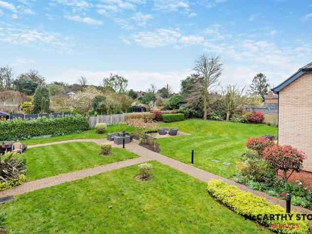 Flat for sale in Grantham, Barholm