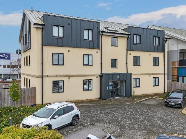 Flat for sale in North Weston, Portishead