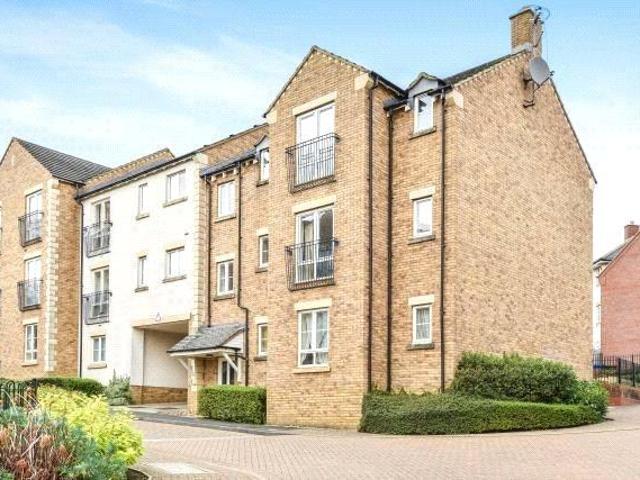 Flat for sale in Hanwell Fields, Cherwell