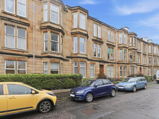 Flat for sale in Ibroxholm, Bellahouston