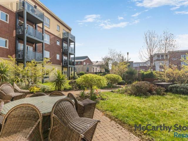 Flat for sale in Bromsgrove