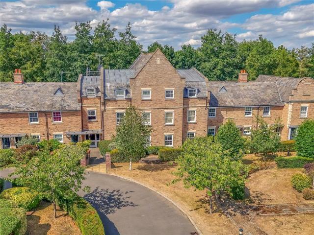 Flat for sale in Moreton Hall, Chedburgh