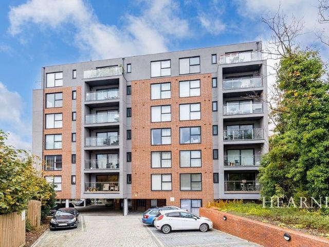 Flat for sale in West Cliff, Bournemouth