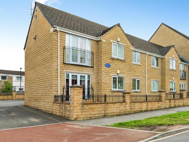 Flat for sale in Ecclesfield, South Yorkshire