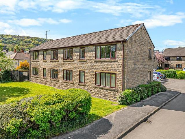 Flat for sale in Otley, West Yorkshire