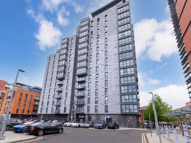 Flat for sale in Slough, Isle Of Man