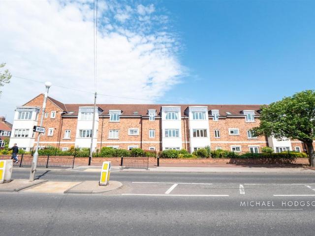 Flat for sale in Fulwell, Isle Of Man