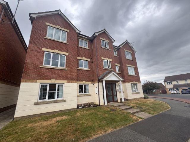 Flat for sale in Howdon, Wallsend