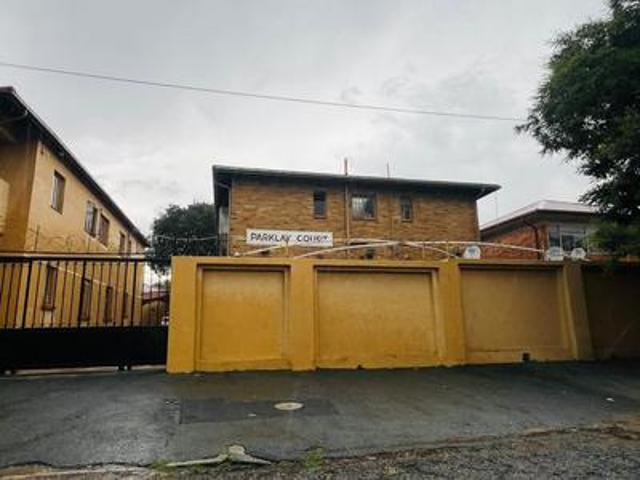 Apartment for rent in Vosloorus, Gauteng