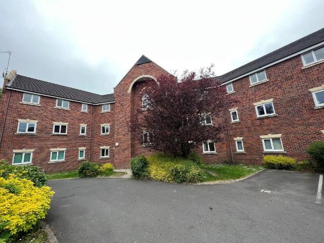 Flat for sale in Beardwood, Blackburn