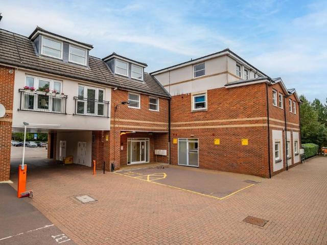 Flat for sale in The Camp, Five Acres
