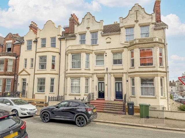 Flat for sale in Comers, Norfolk